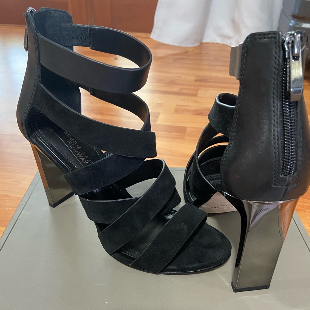 BCBG shoes